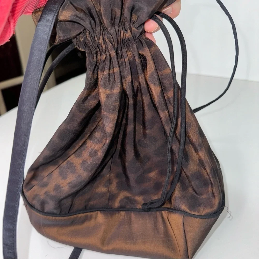Mycra Pac Leopard Print Bucket Drawstring Handbag